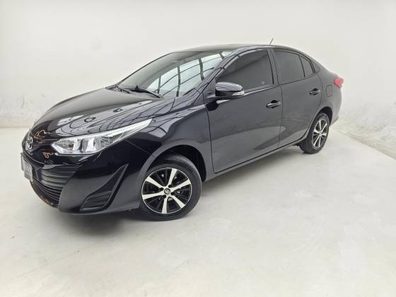TOYOTA YARIS 1.5 16V FLEX SEDAN XL LIVE MULTIDRIVE